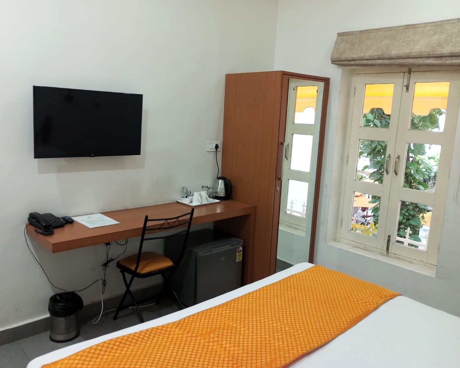 Deluxe Room with Garden View